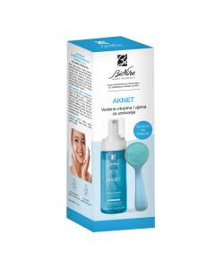 BioNike AKNET Vodena otopina / pjena za umivanje (Cleansing water) +  na poklon kozmetička četkica od silikona 2 u 1