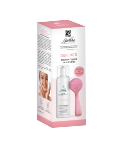BioNike DEFENCE Mousse / pjena za umivanje (Cleansing mousse) + na poklon kozmetička četkica od silikona 2 u 1